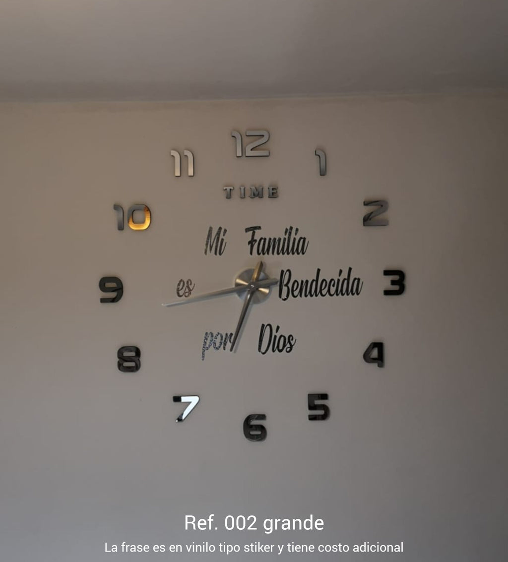 Reloj 3D grande Ref. 002 + Frase